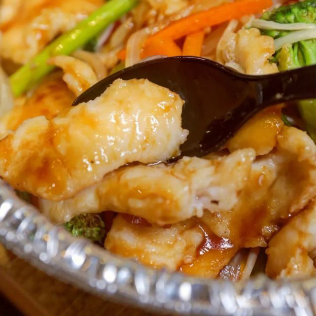 Cómo identificar la diferencia entre la vajilla de paja de trigo y la vajilla de plástico